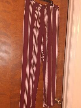 Rue21 Maroon & White Striped Wide-Leg Trousers
